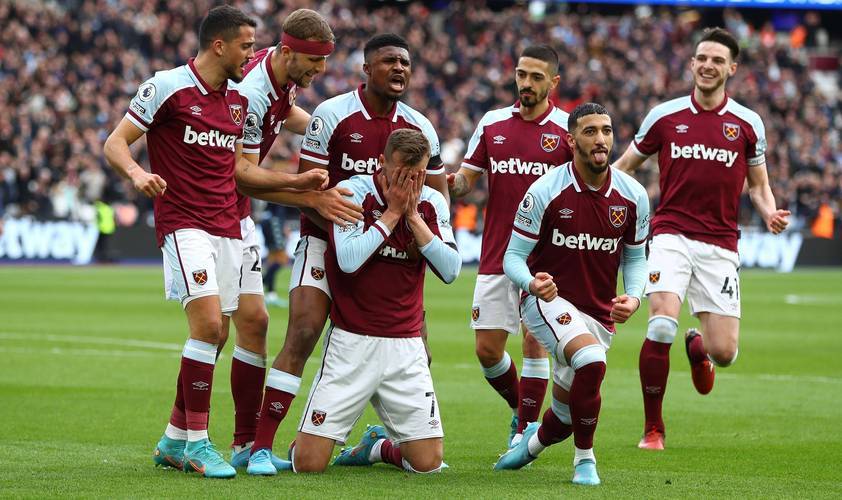 尤文官方：加蒂右膝内侧半月板受伤，将接受手术